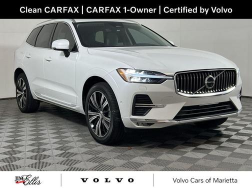 2022 Volvo XC60 B5 Inscription