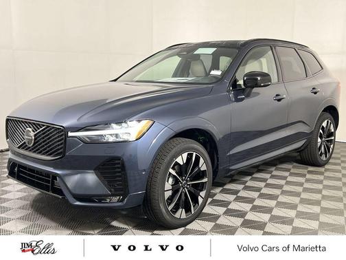 2026 Volvo XC60 B5 Plus