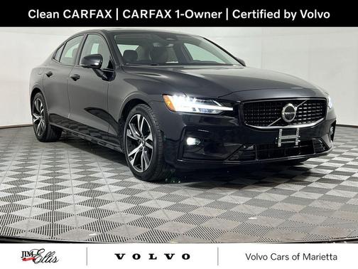 2025 Volvo S60 B5 Plus