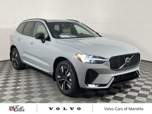 2026 Volvo XC60 B5 Core
