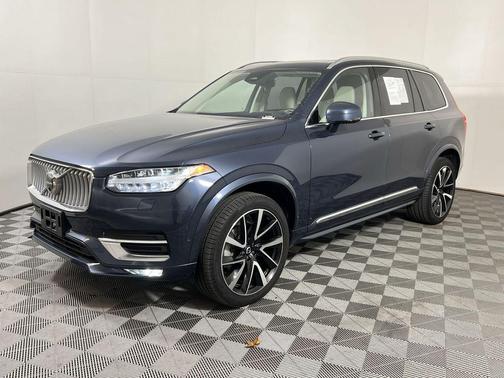 2024 Volvo XC90 B6 Ultimate Bright Theme 6-Seater