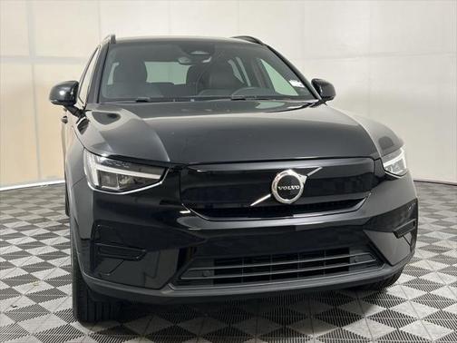 2023 Volvo XC40 Recharge Pure Electric Twin Core