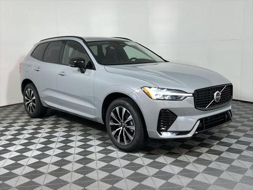 2025 Volvo XC60 B5 Core
