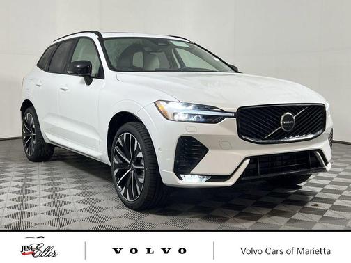 2026 Volvo XC60 B5 Ultra
