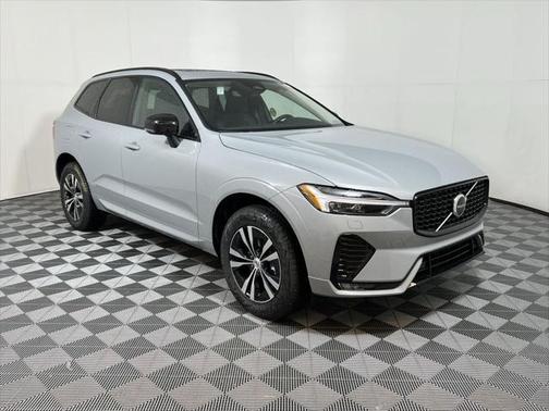 2025 Volvo XC60 B5 Core