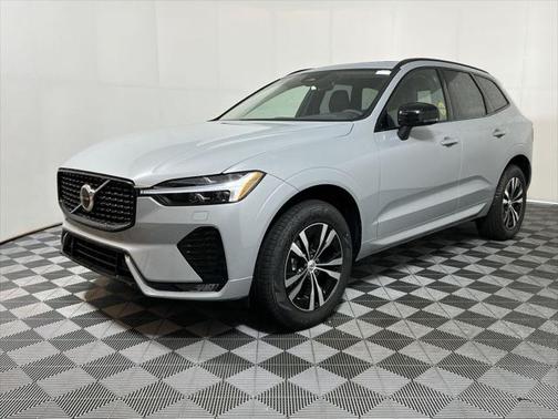 2025 Volvo XC60 B5 Core