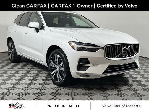 2022 Volvo XC60 B5 Inscription