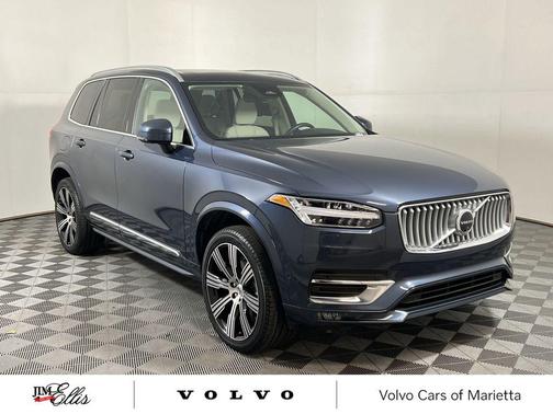 2024 Volvo XC90 B5 Plus Bright Theme