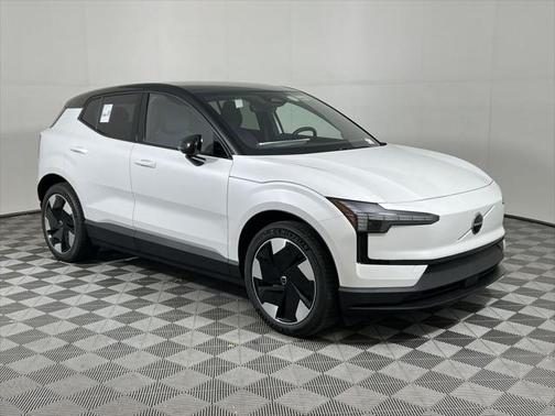 2025 Volvo EX30 Twin Motor Plus