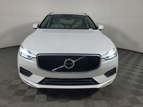 2018 Volvo XC60 T5 Momentum