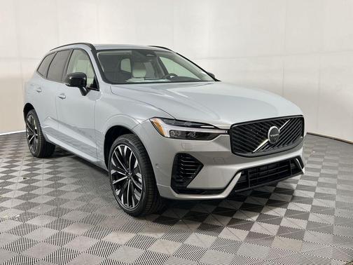 2026 Volvo XC60 Plug-In Hybrid T8 Ultra