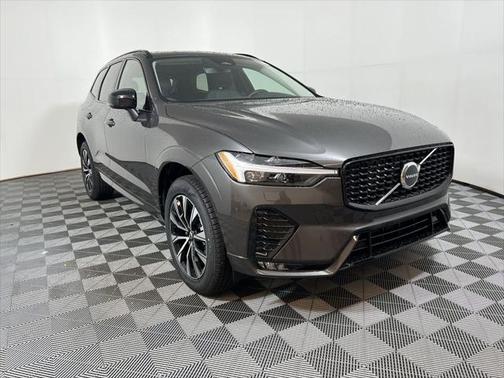 2025 Volvo XC60 B5 Core
