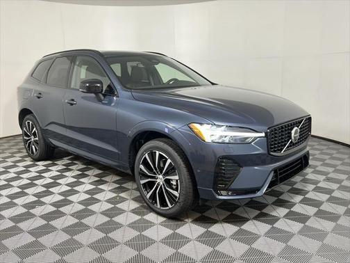 2025 Volvo XC60 Plus