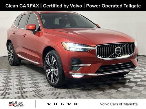 2022 Volvo XC60 B5 Inscription