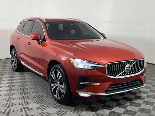 2022 Volvo XC60 B5 Inscription