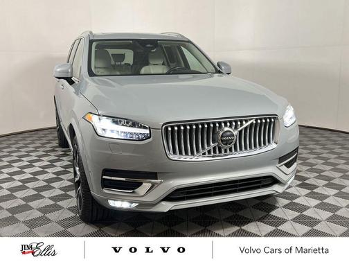 2024 Volvo XC90 B6 Plus Bright Theme 7-Seater
