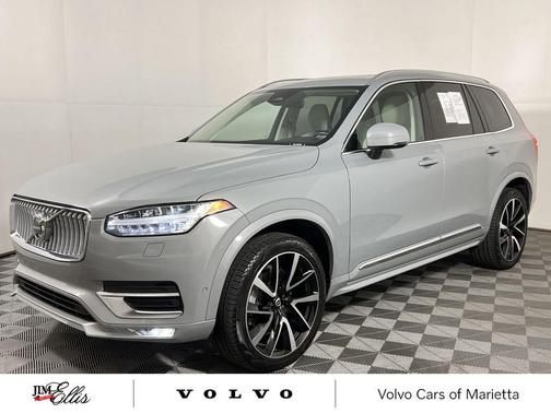 2024 Volvo XC90 B6 Plus Bright Theme 7-Seater