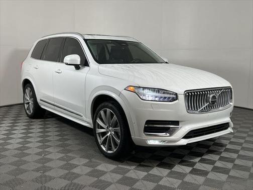 2023 Volvo XC90 B6 Plus 6-Seater