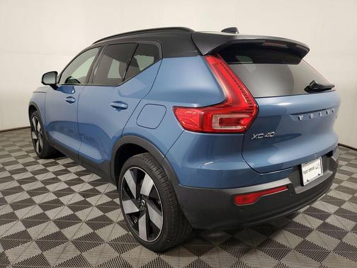 2023 Volvo XC40 Recharge Pure Electric Twin Ultimate