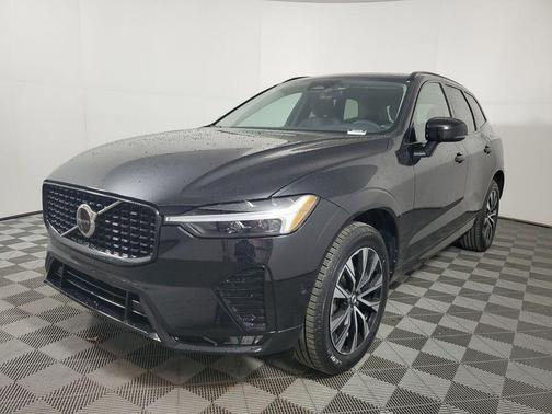 Onyx Black Metallic 2024 Volvo XC60 B5 Plus Dark Theme