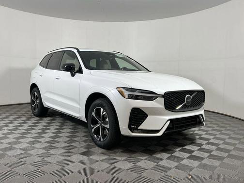 2026 Volvo XC60 B5 Core