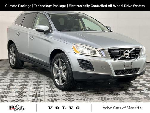 2013 Volvo XC60 T6 Platinum