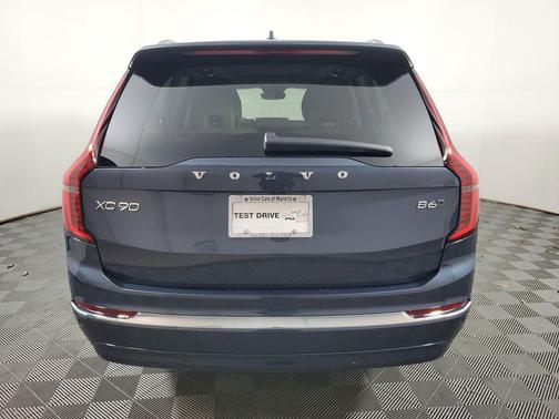 2026 Volvo XC90 Ultra, B6 AWD Gas (mild hybrid), Gasoline, Bright, 7 Seats