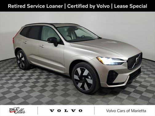 2025 Volvo XC60 Plug-In Hybrid T8 Plus