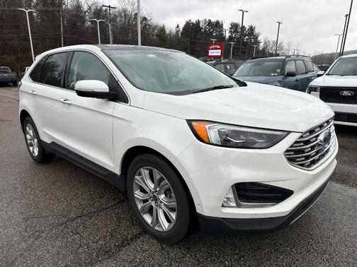 2020 Ford Edge Titanium