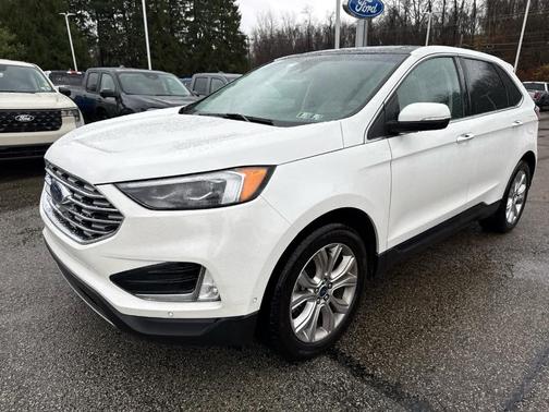 2020 Ford Edge Titanium