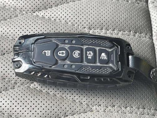 Avalanche Gray 2026 Ford F-350 Platinum