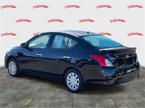 2017 Nissan Versa 1.6 SV