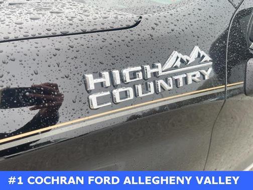 2022 Chevrolet Silverado 1500 High Country