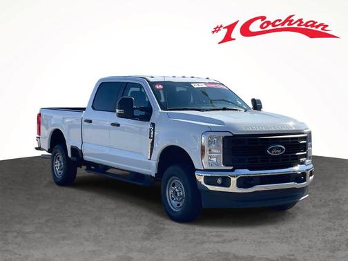 Oxford White 2024 Ford F-250 XL