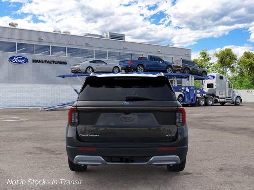 Agate Black Metallic 2026 Ford Explorer Platinum