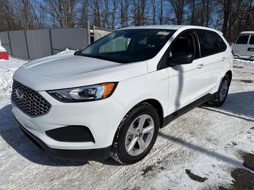 2024 Ford Edge SE