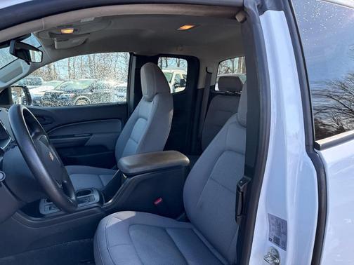 2020 Chevrolet Colorado WT