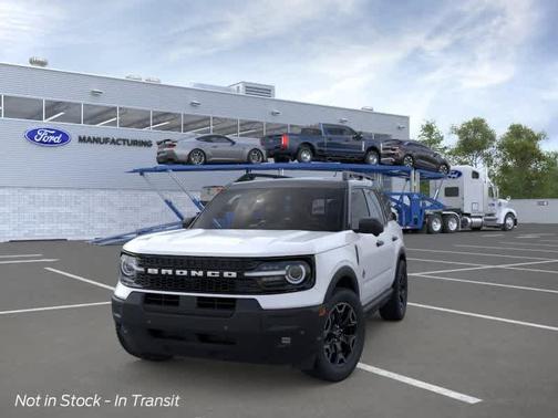 Oxford White 2026 Ford Bronco Sport Outer Banks