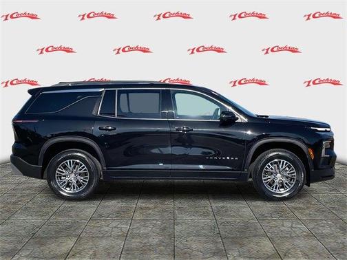 2024 Chevrolet Traverse LT