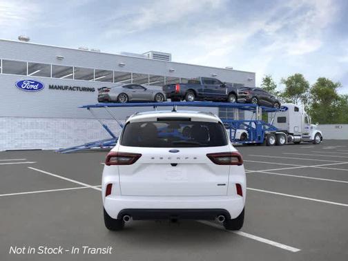 2026 Ford Escape ST-Line Elite