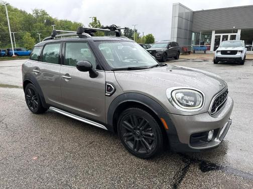 Moonwalk Gray Metallic 2017 MINI Countryman Cooper S ALL4