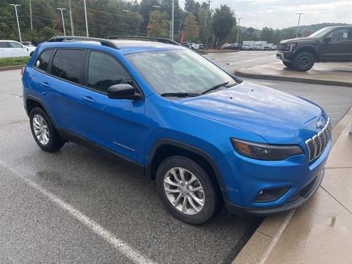 2022 Jeep Cherokee Latitude Lux