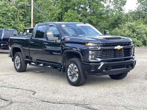 Dark Ash Metallic 2024 Chevrolet Silverado 2500 Custom