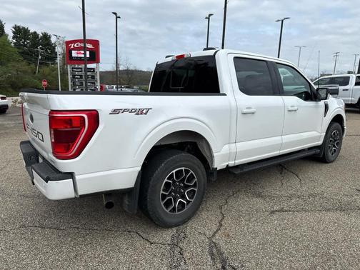 Oxford White 2023 Ford F-150 XLT