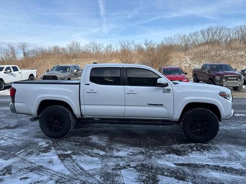 2018 Toyota Tacoma SR5