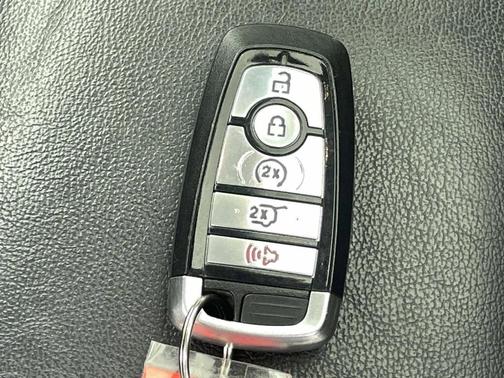 Star White 2020 Ford Edge ST
