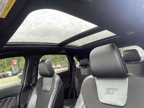 Star White 2020 Ford Edge ST