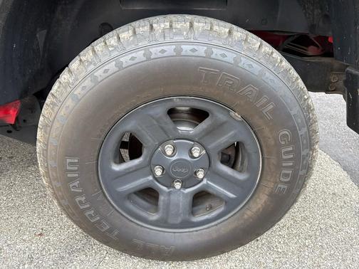 2016 Jeep Wrangler Sport