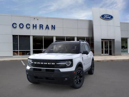 Oxford White 2025 Ford Bronco Sport Outer Banks