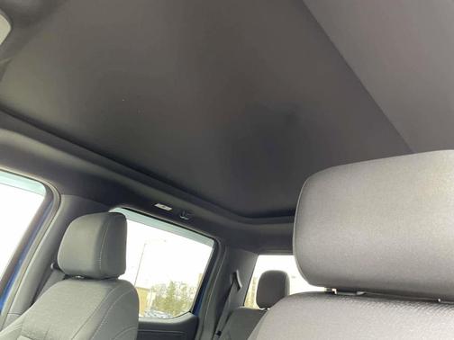 Atlas Blue Metallic 2022 Ford F-150 XLT